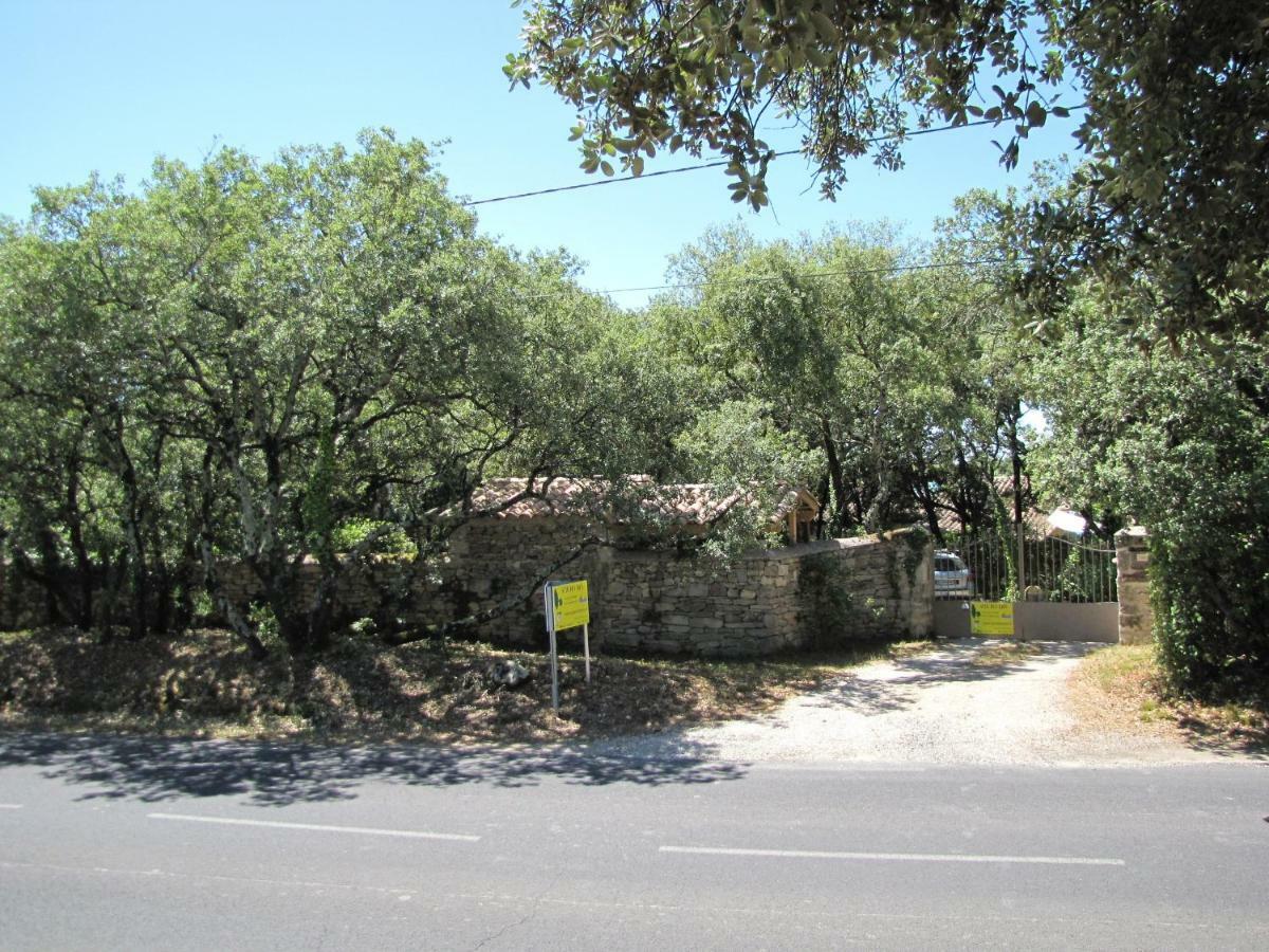 Domaine Du Bois Gite Bleuette Galargues Exterior photo
